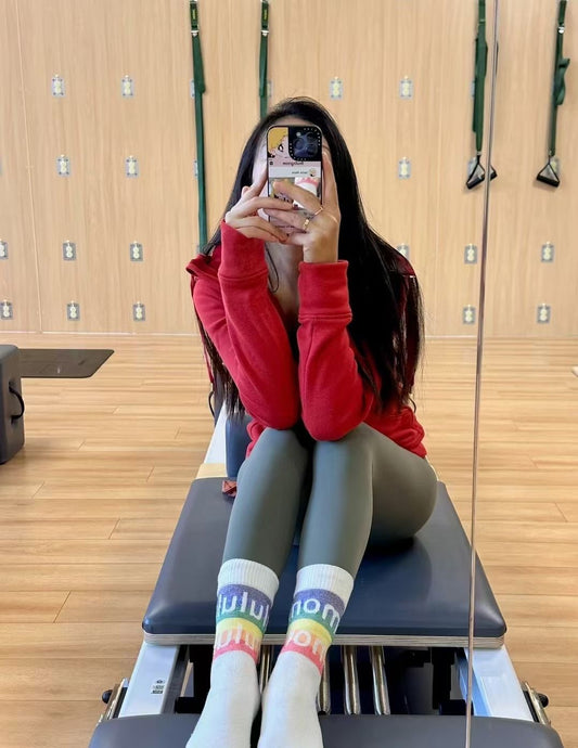 Lululemon 彩虹襪