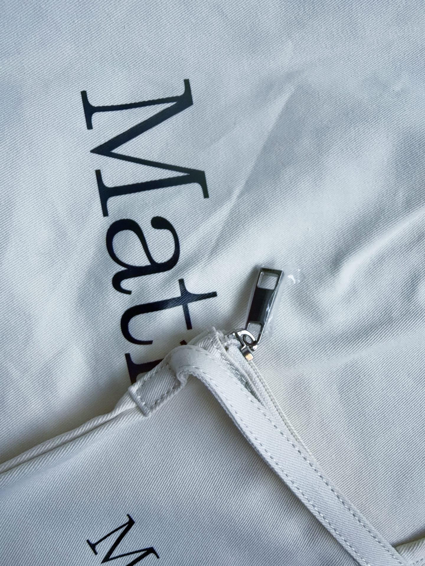 Matin Kim tote bag