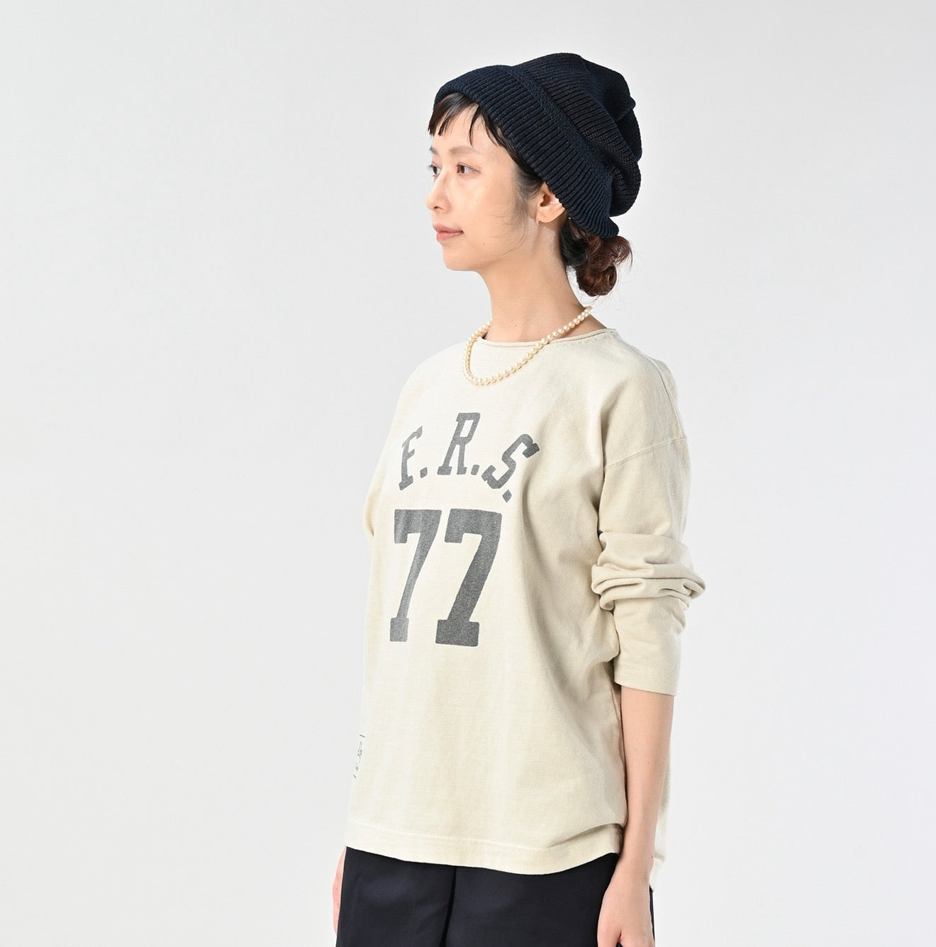 45R 77 logo tee