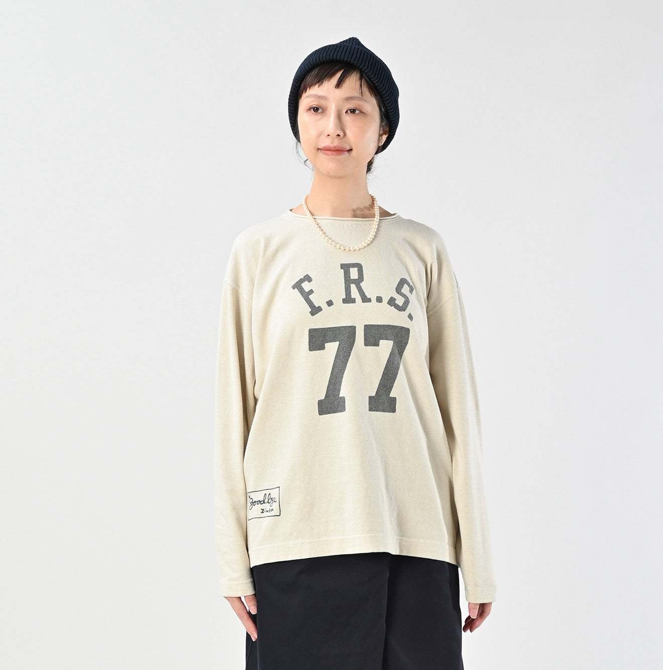 45R 77 logo tee