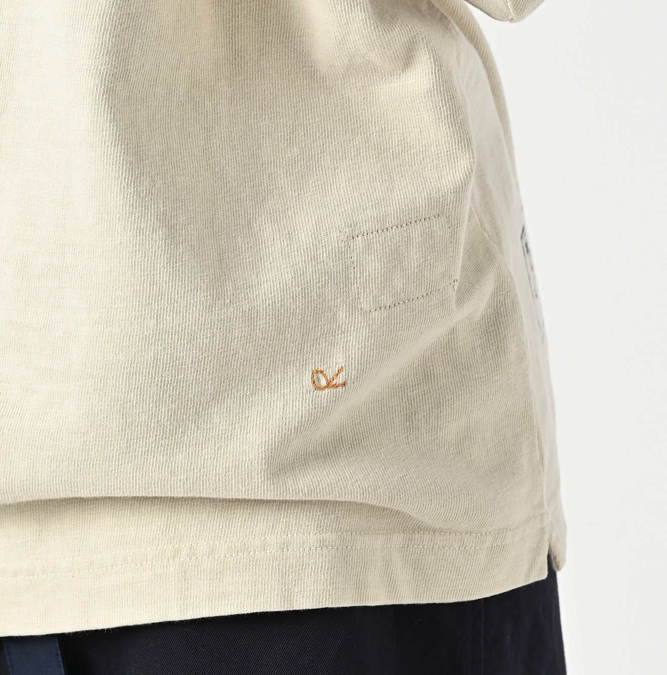 45R 77 logo tee
