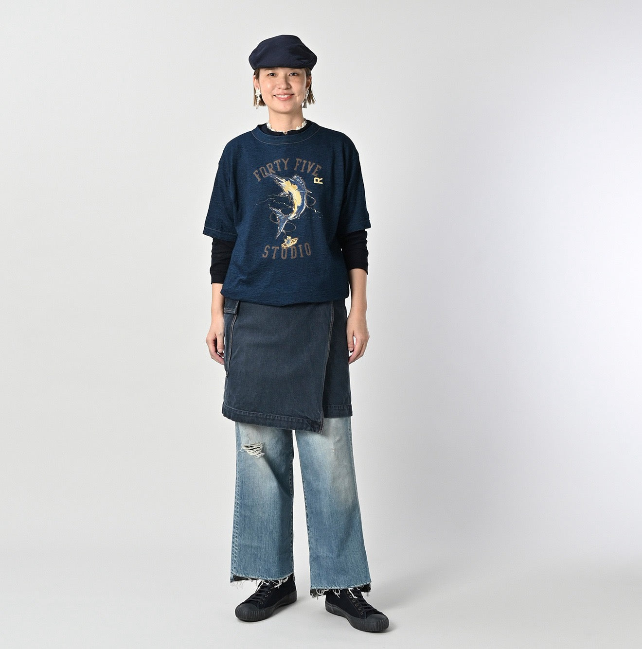 45R fish logo tee