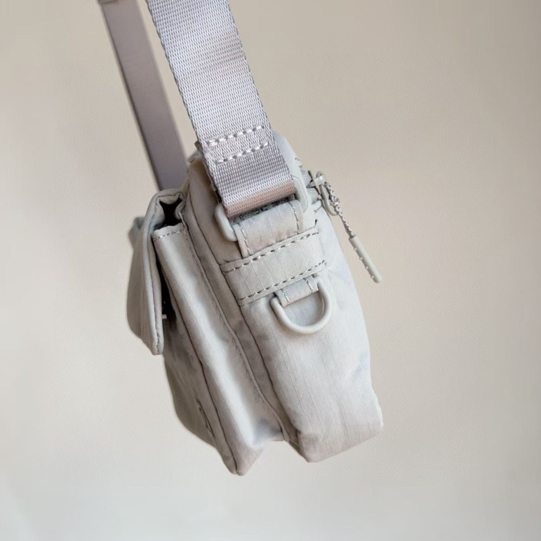 Lululemon multi pocket crossbody bag