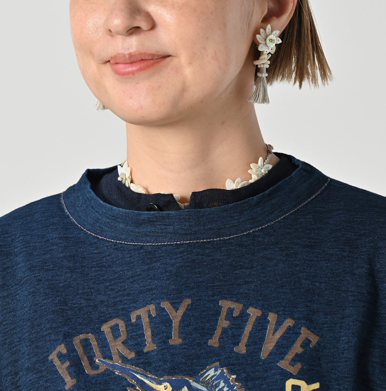 45R fish logo tee