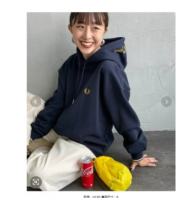 Fred perry 刺繡hoodies