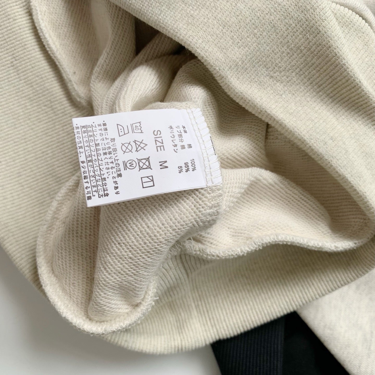 Fred perry 刺繡hoodies