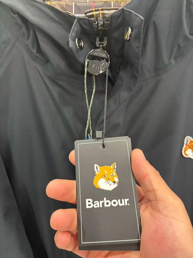 Maison kitsune x Barbour 雙面外套