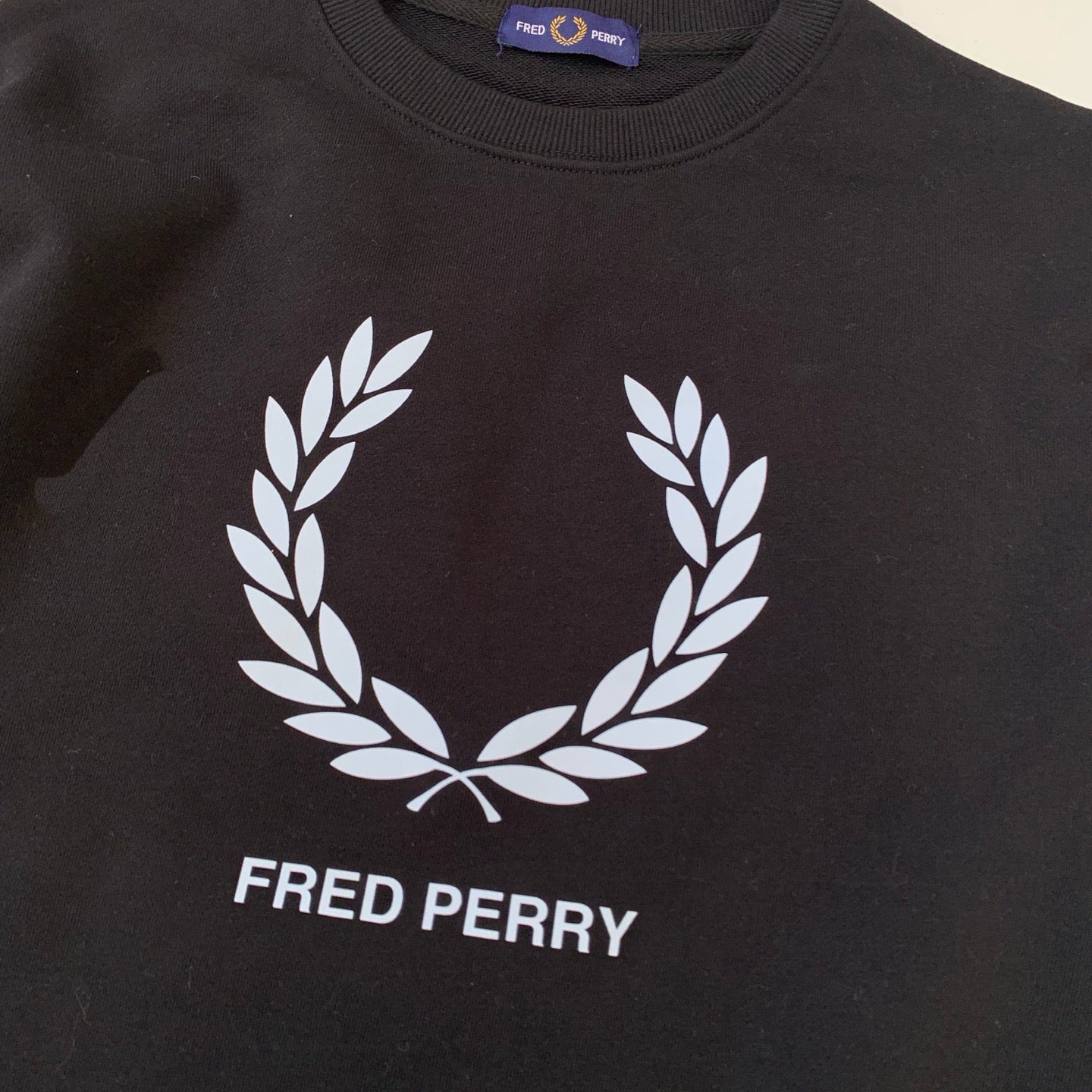 Fred perry logo衛衣