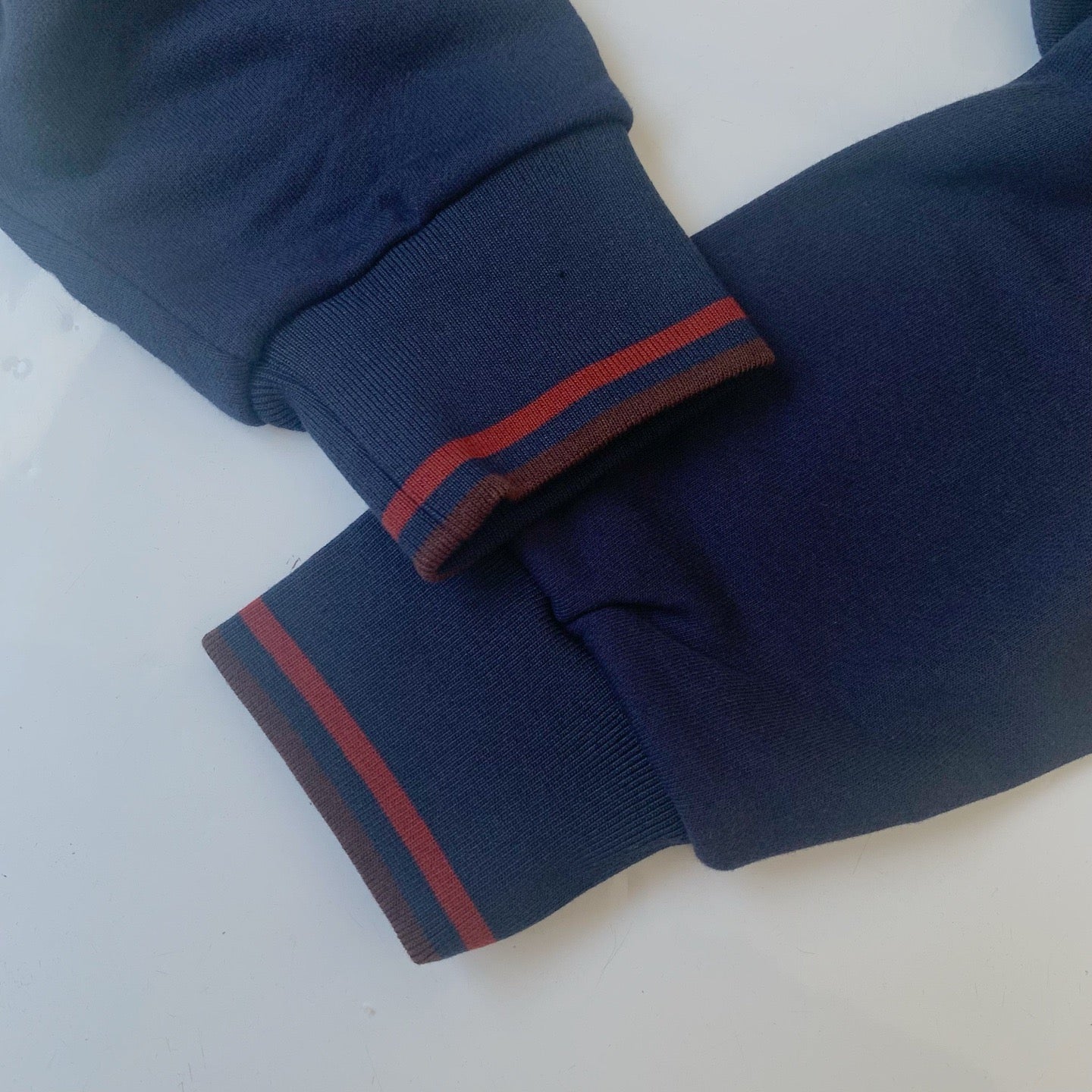 Fred perry 刺繡hoodies