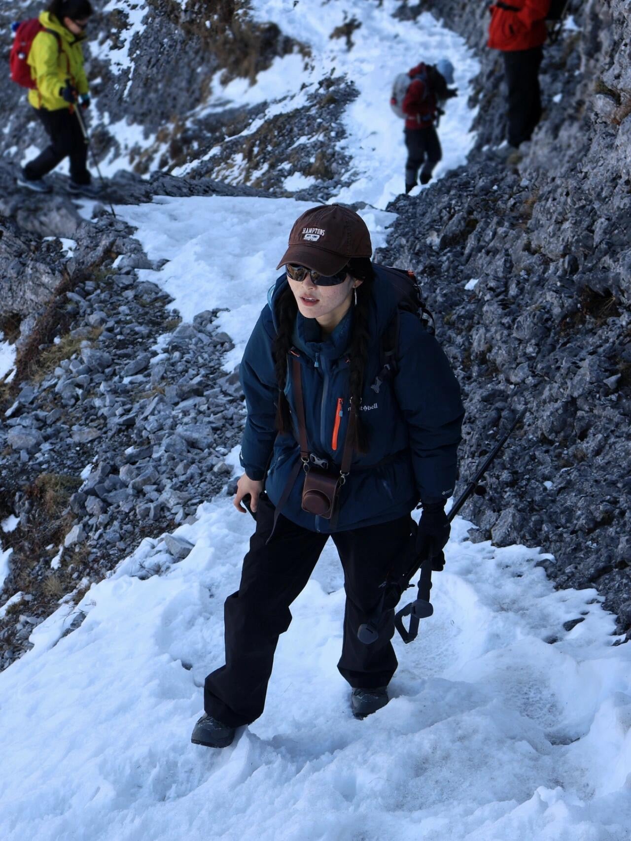 Mont-bell superdrytec 羽絨