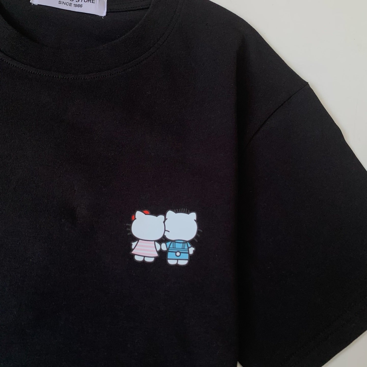 Freak store x Hello Kitty tee