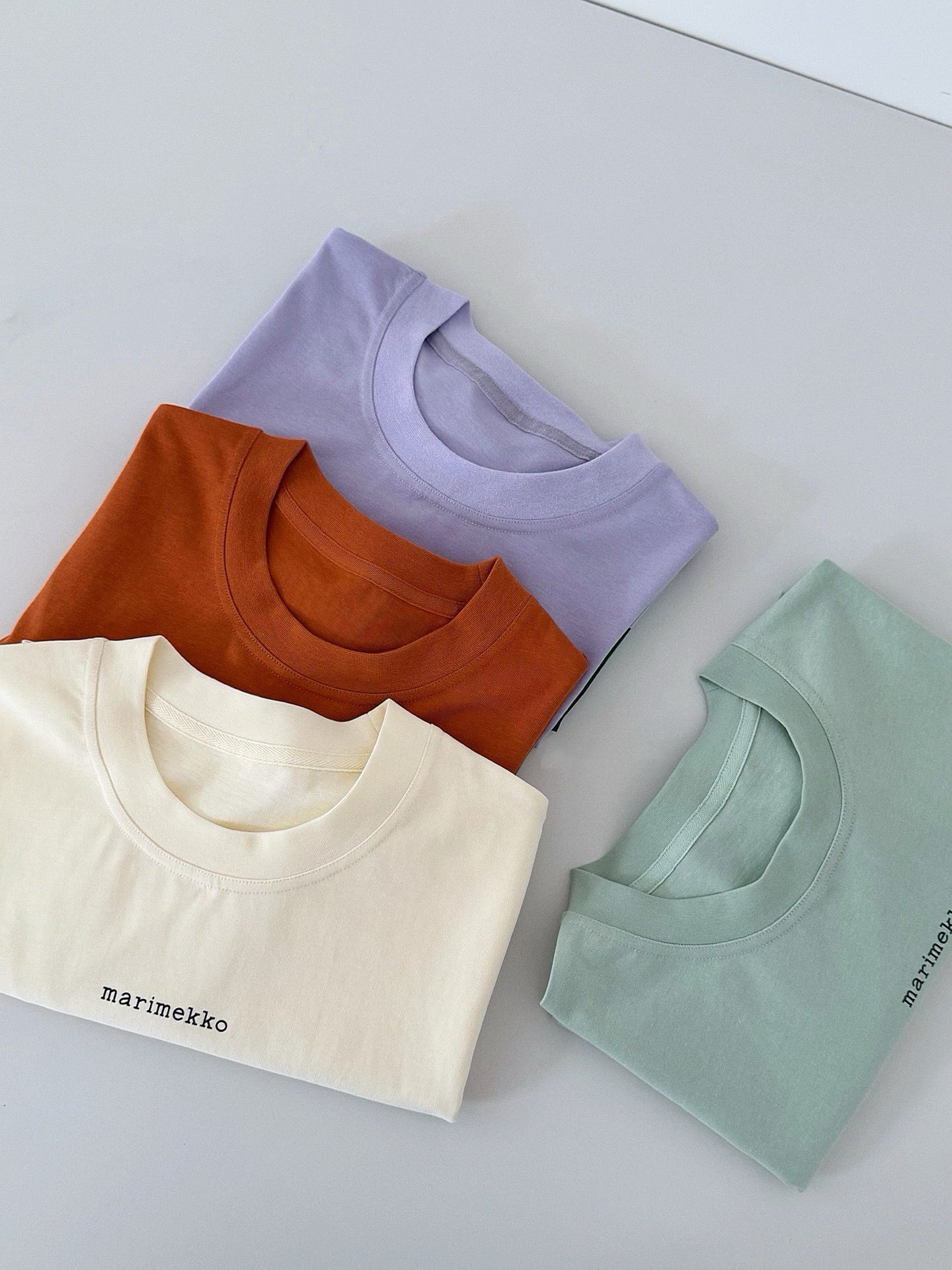 Marimekko flower tee
