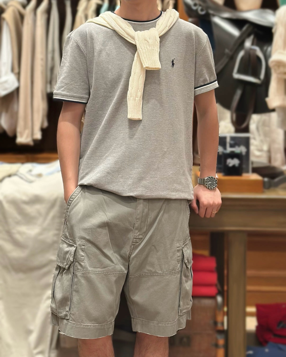 Polo撞色tee