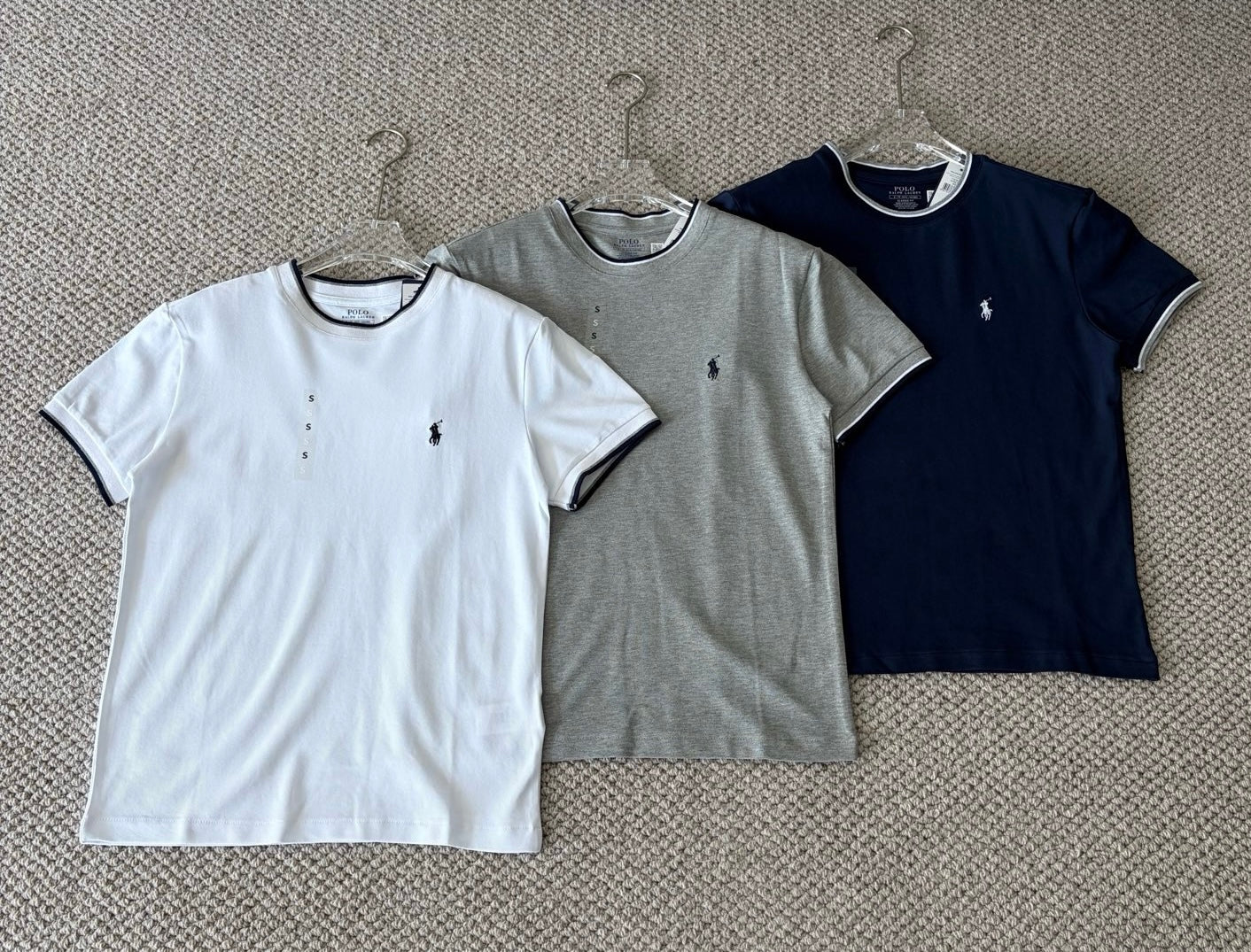 Polo撞色tee