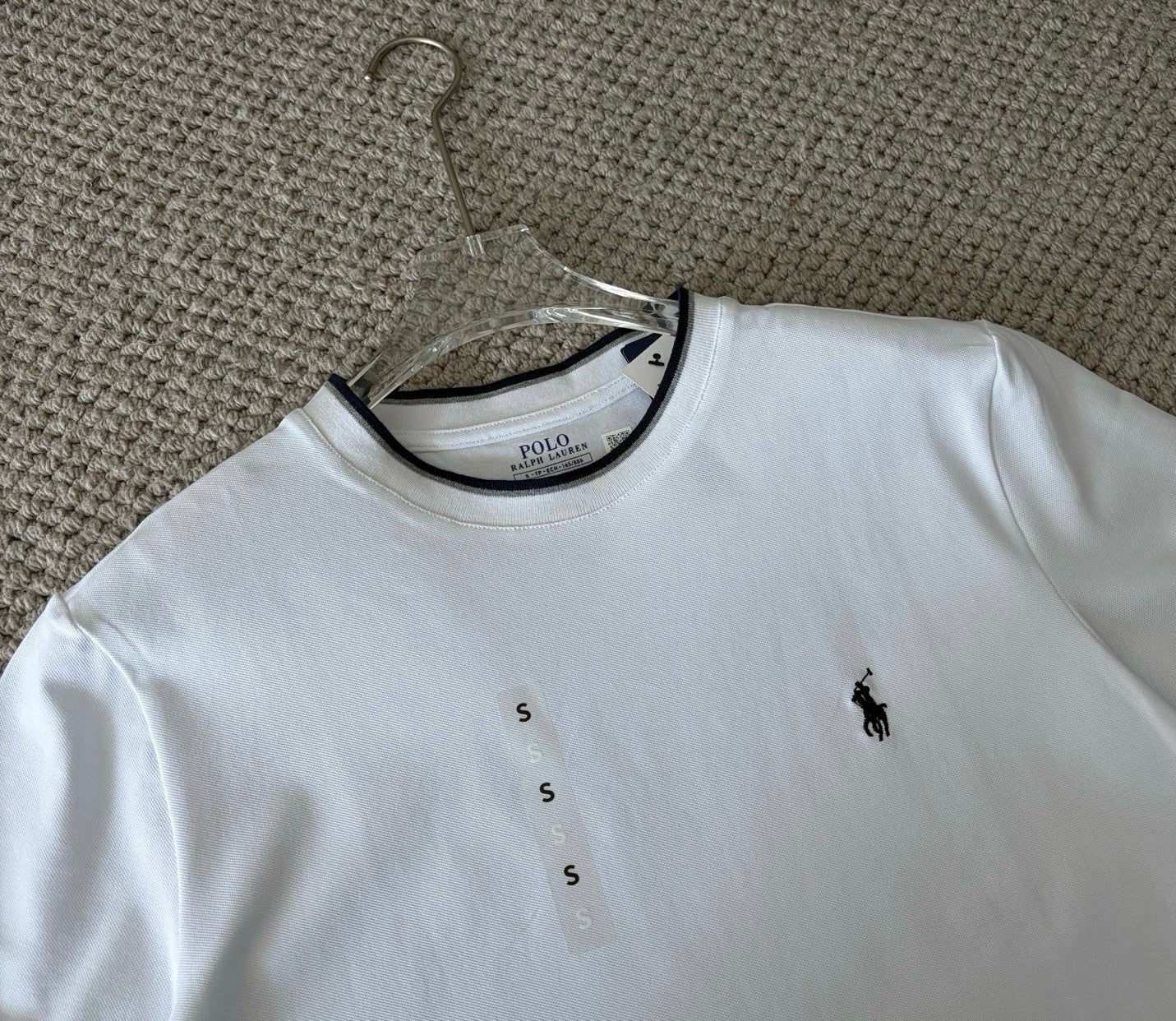 Polo撞色tee