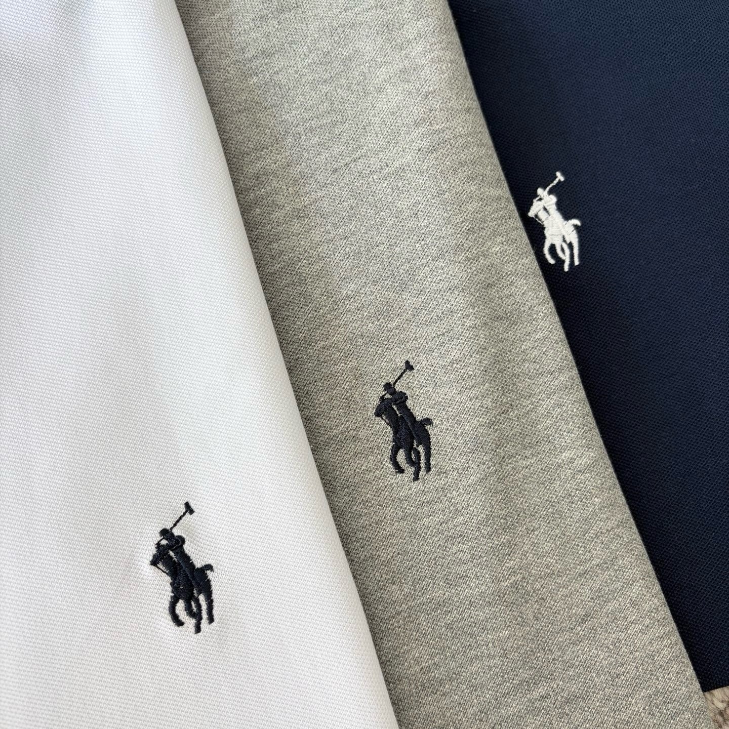 Polo撞色tee