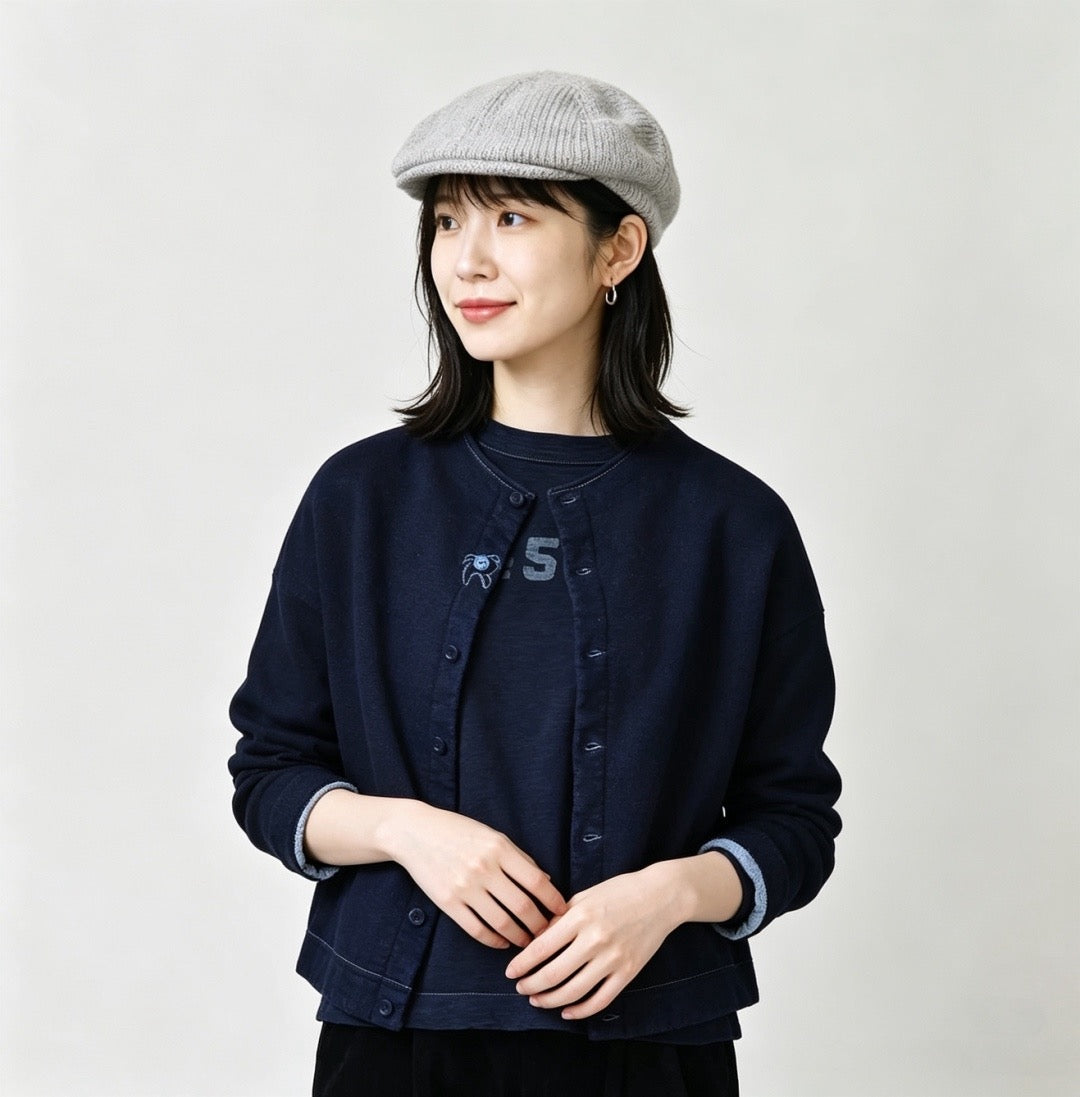 45R 小豬刺繡cardigan