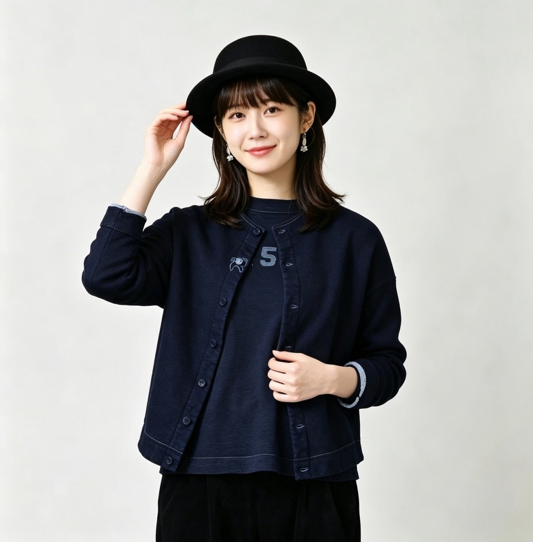 45R 小豬刺繡cardigan