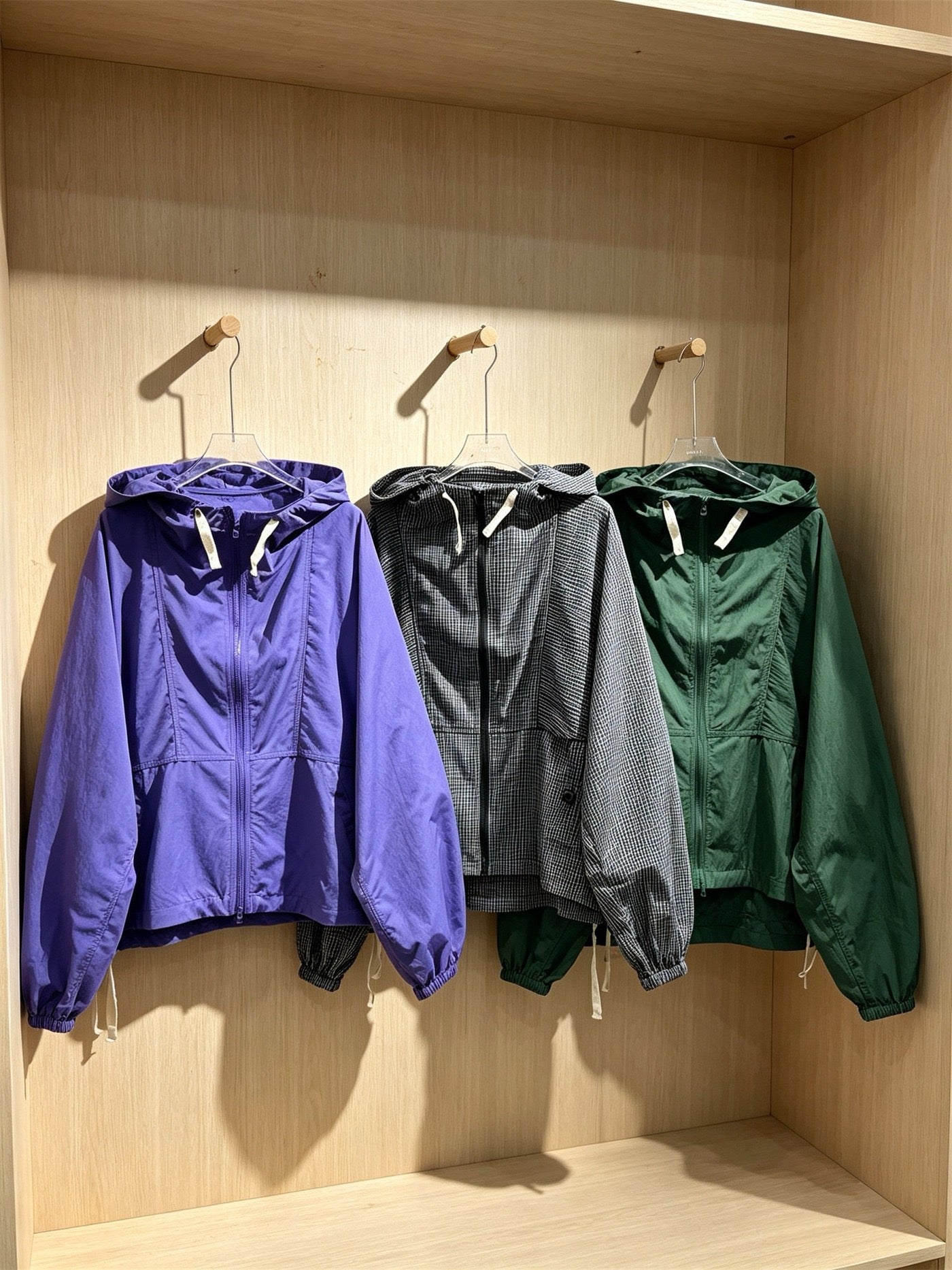 Niko and…有帽jacket