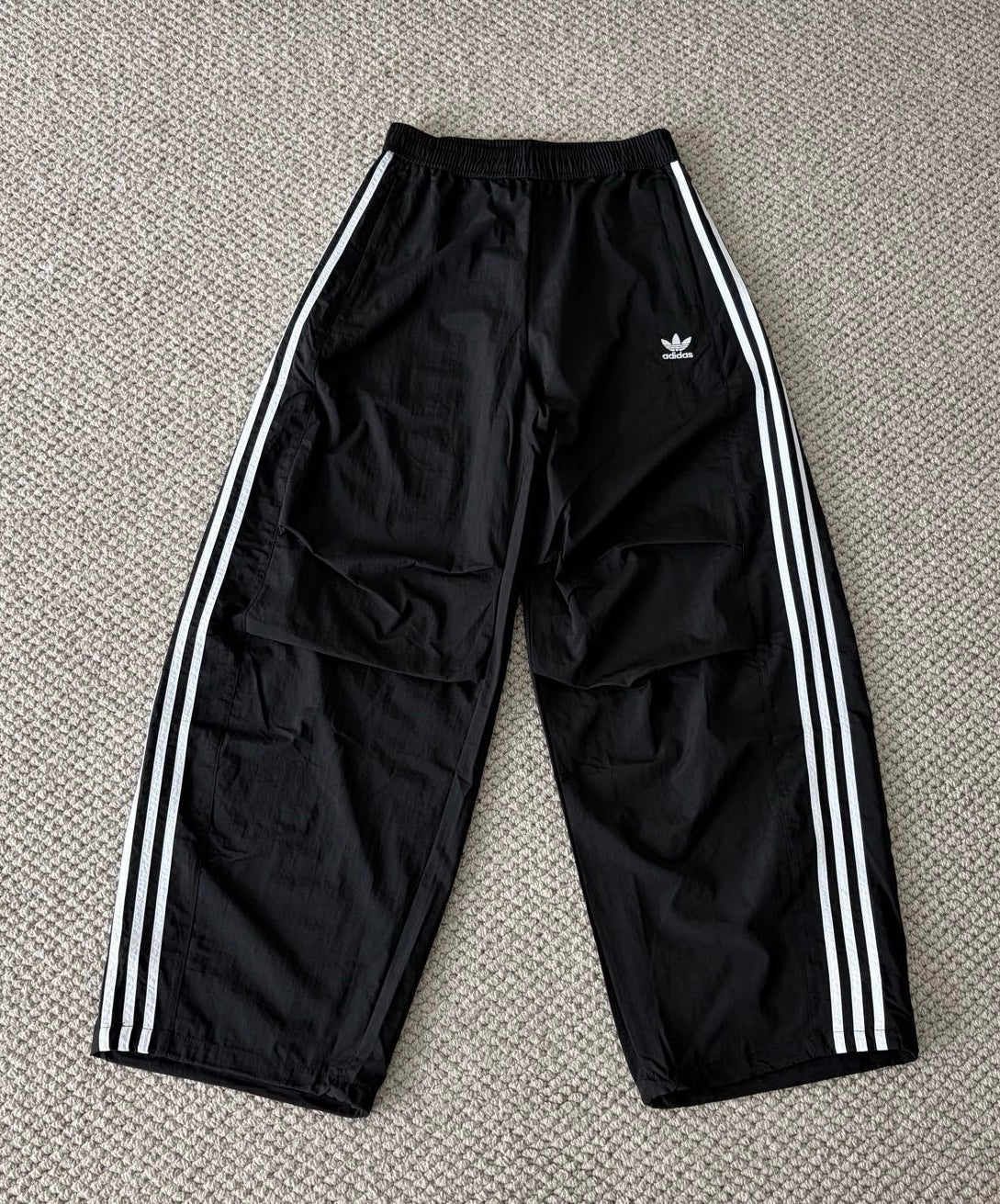 Adidas運動褲