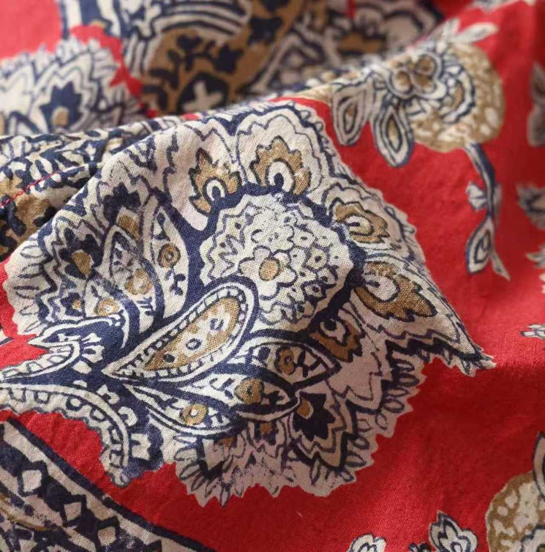45R 民族印花泡泡袖衫