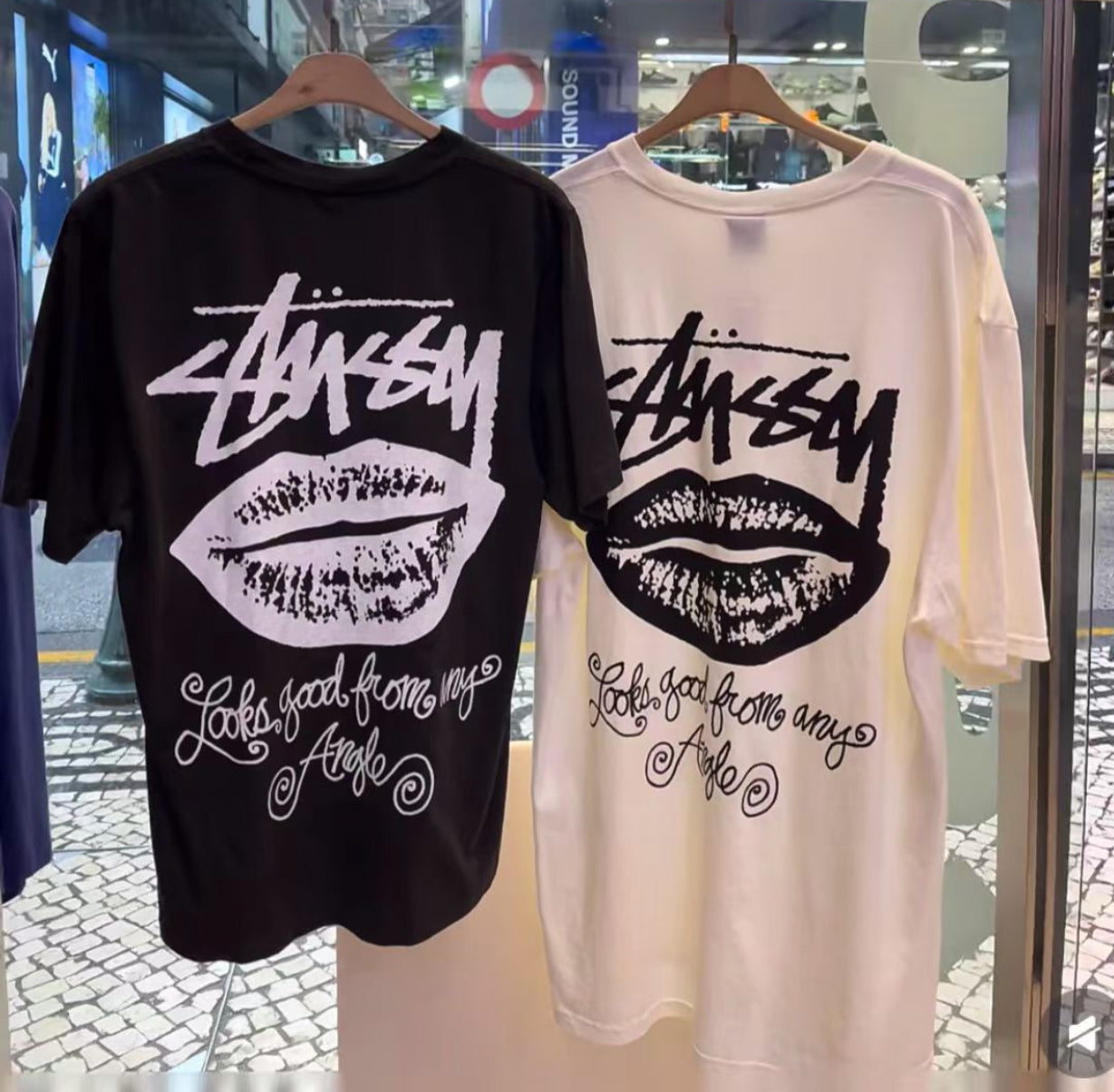 Stussy mouth tee