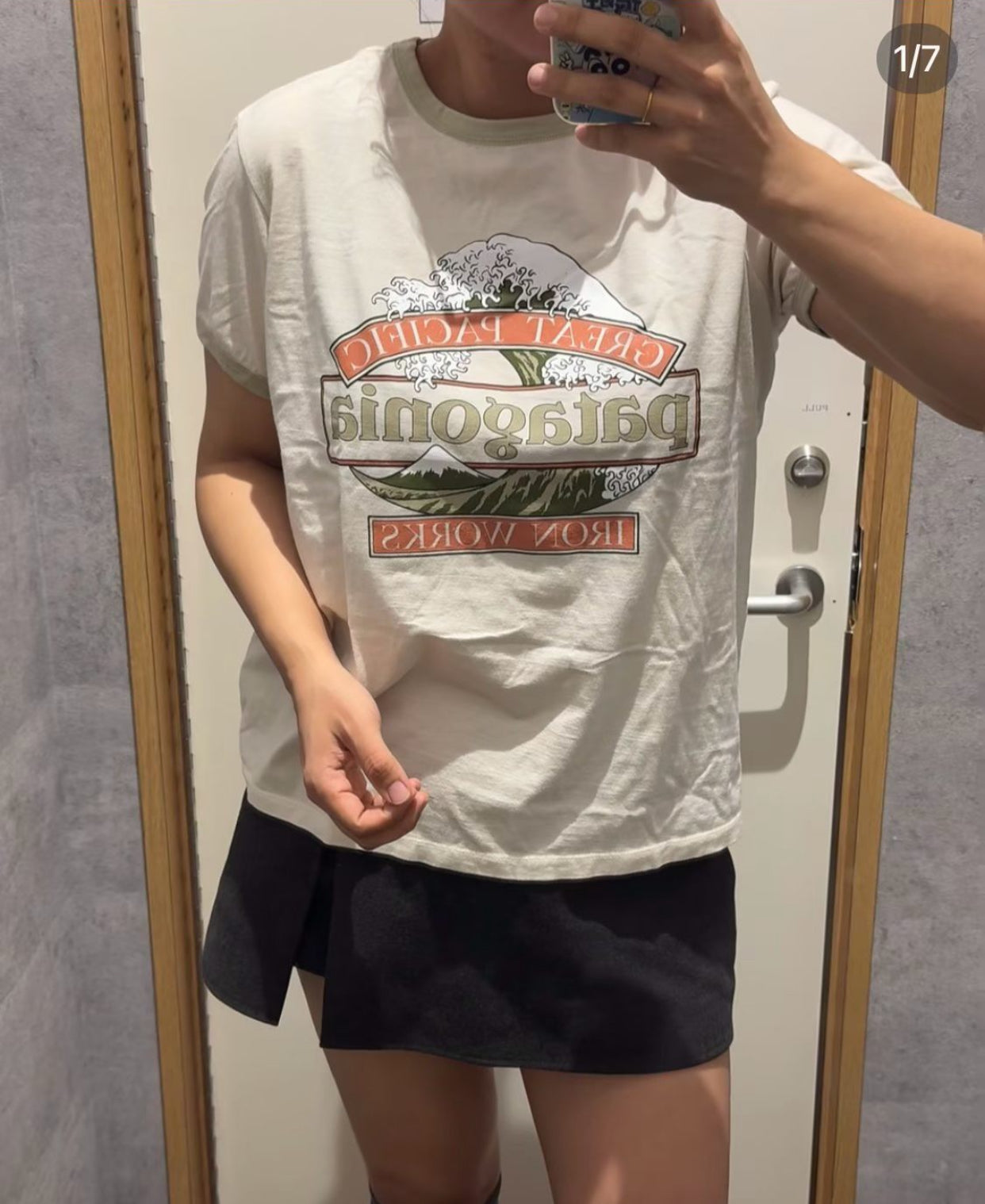 Patagonia logo tee