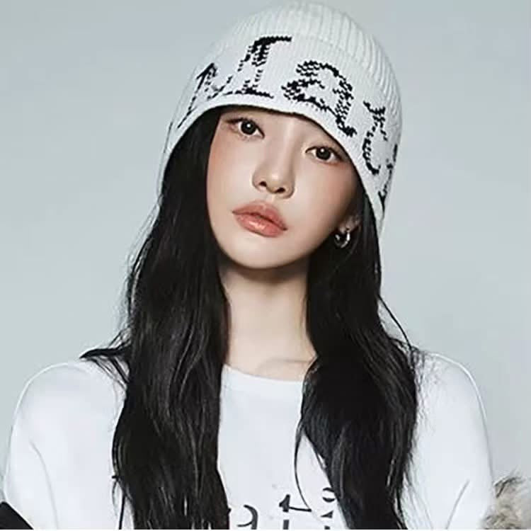 Matin Kim 提花針織冷帽