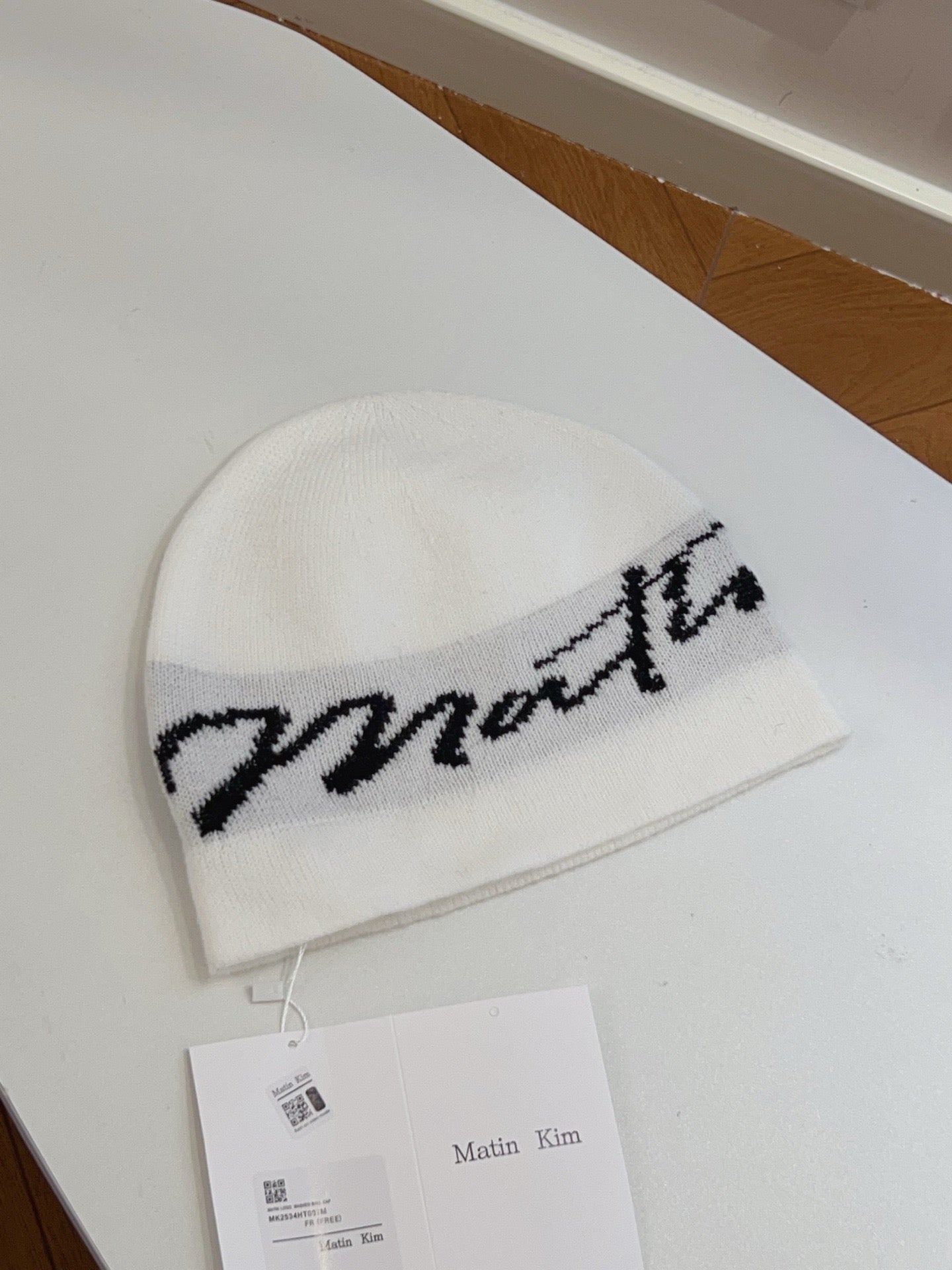 Matin Kim logo針織冷帽