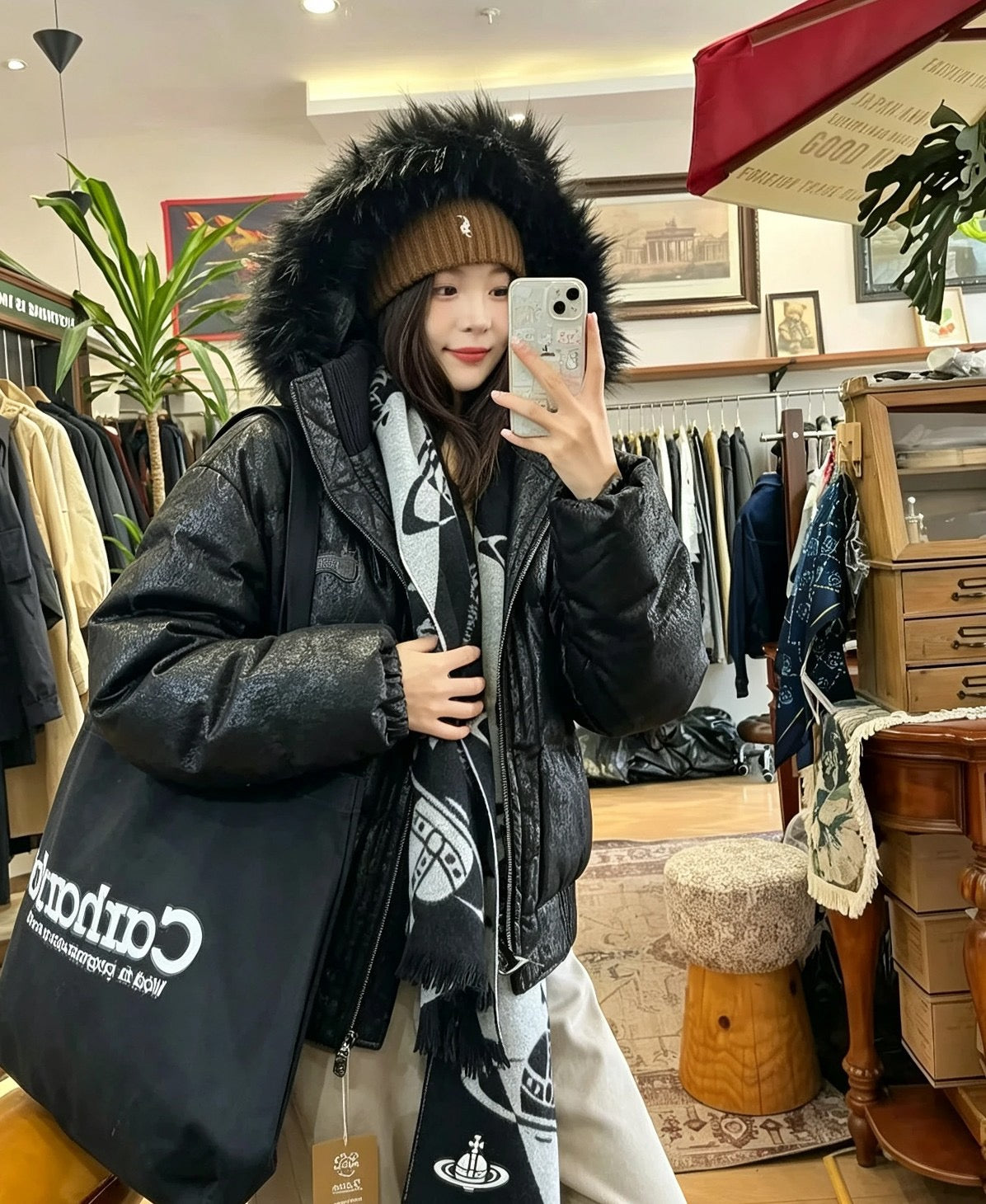 Vivienne Westwood 提花logo頸巾