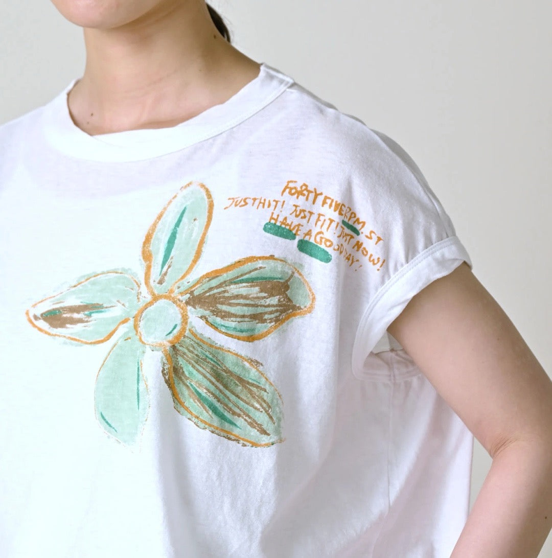 45R flower pattern tee