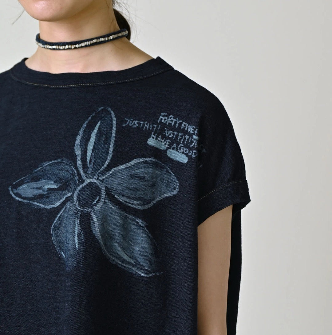 45R flower pattern tee