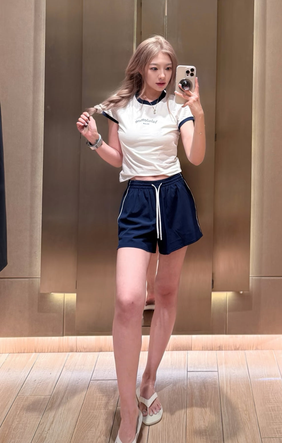 Lululemon 撞色tee