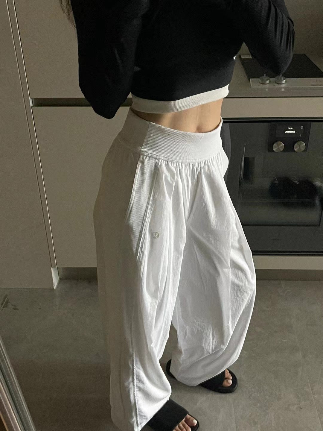 Lululemon 闊腳運動褲