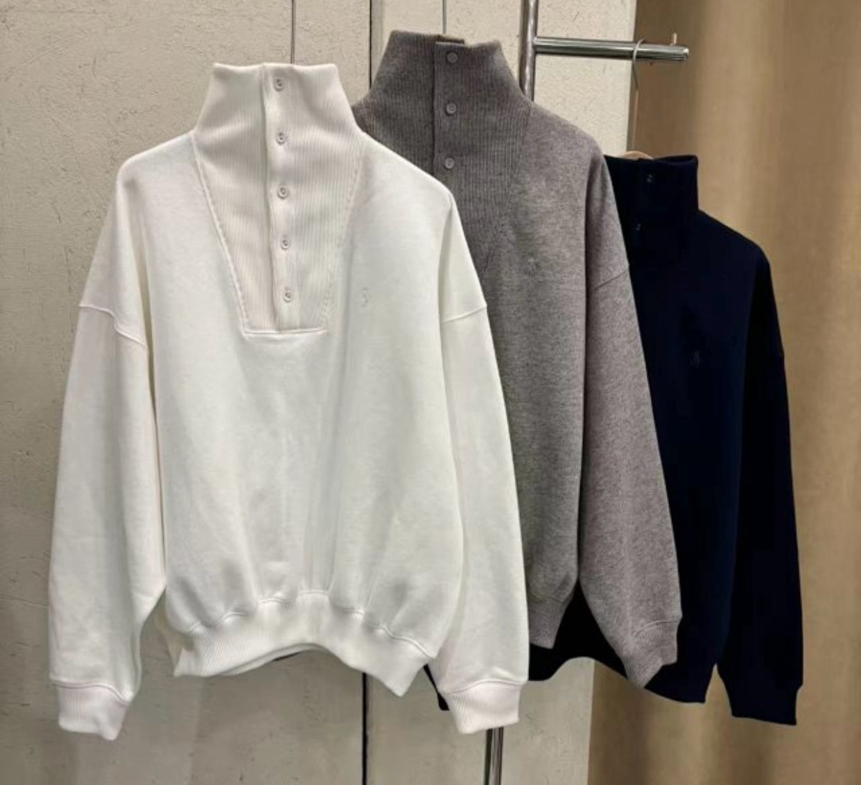 Polo刺繡shirt