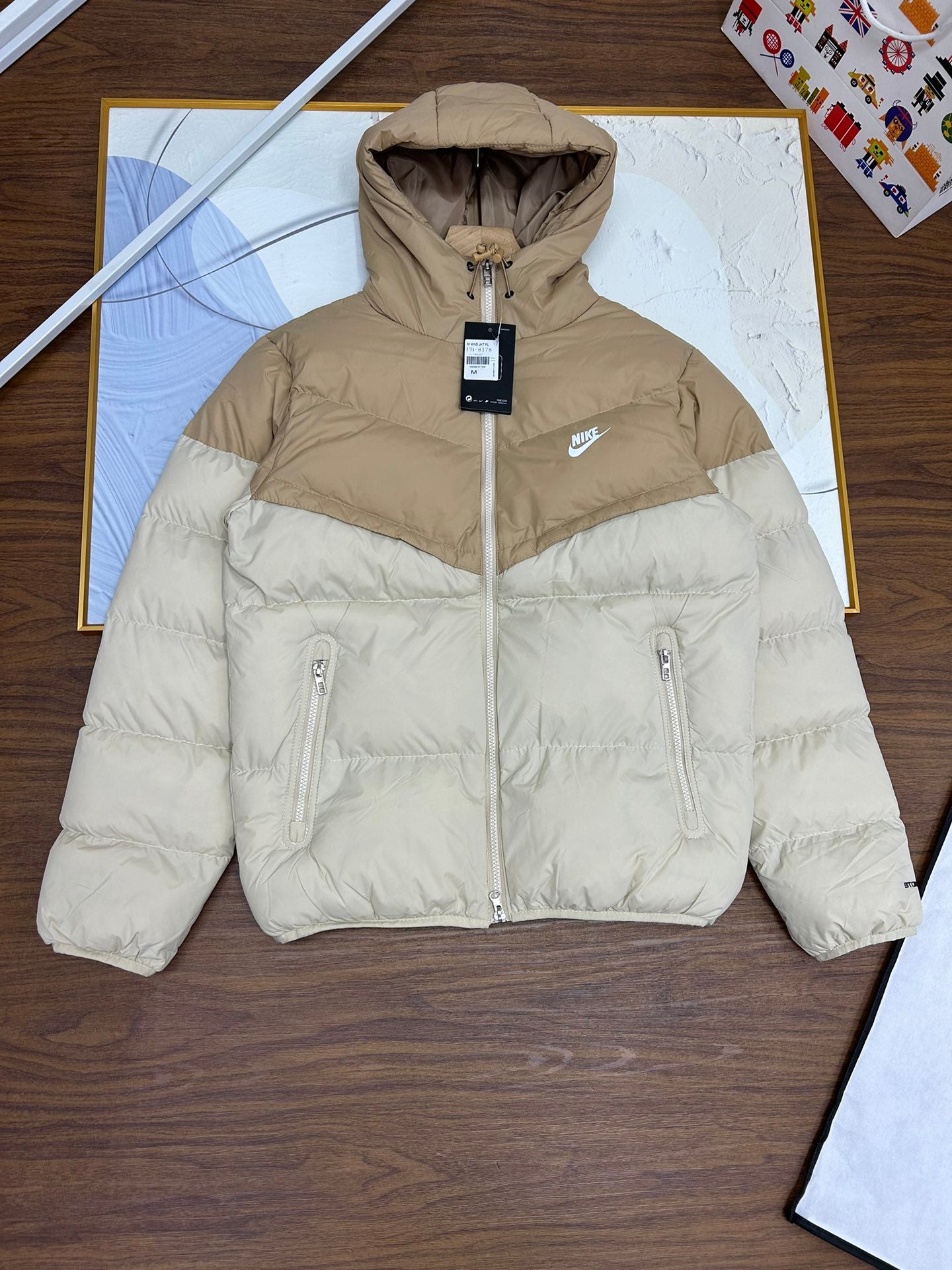 Nike 羽絨外套