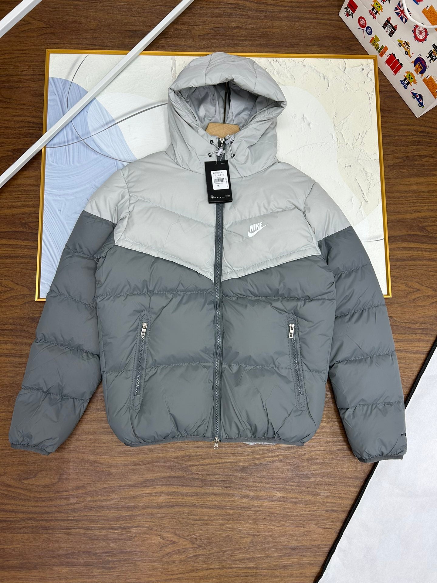 Nike 羽絨外套