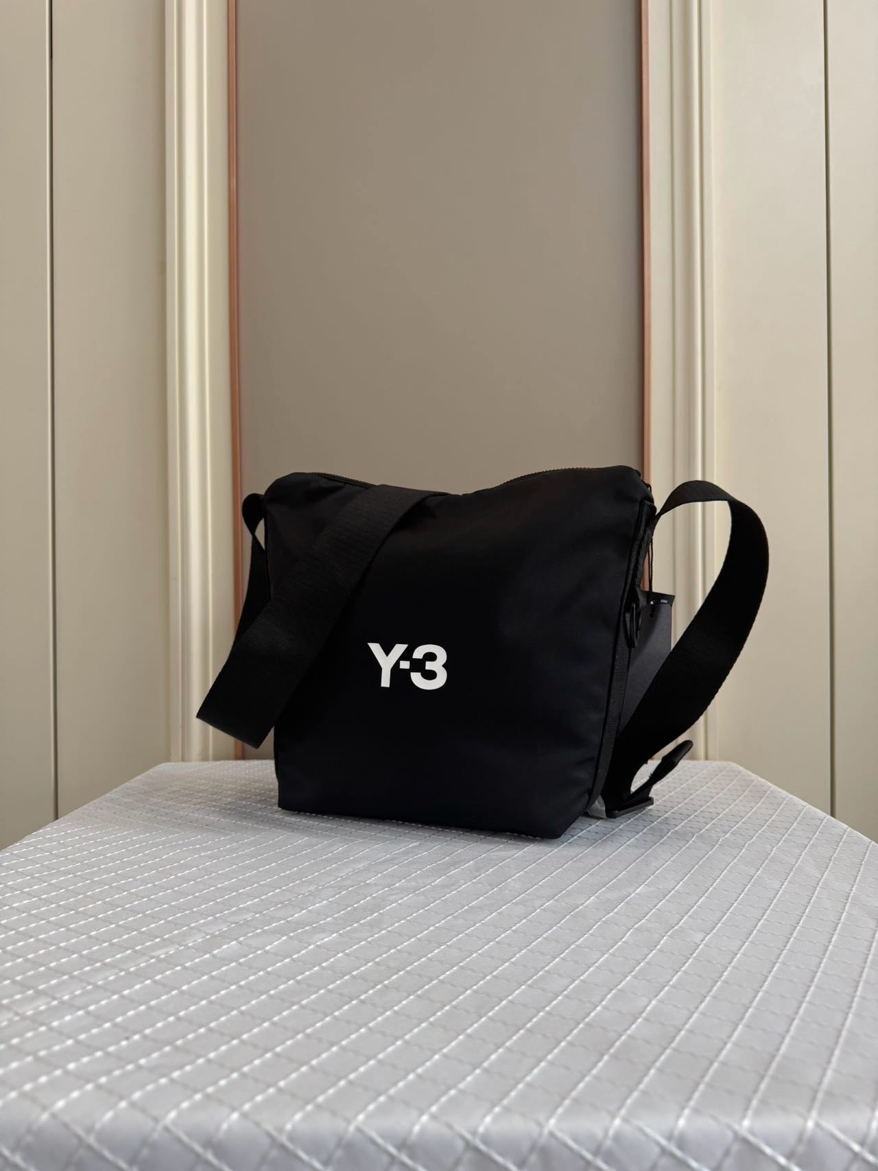Y3 tote bag