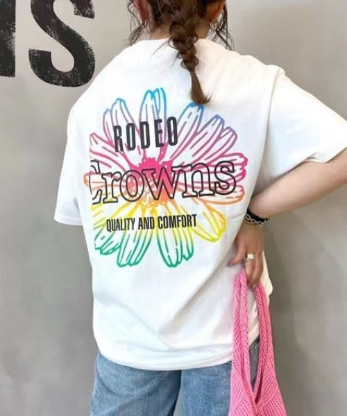 Rodeo crowns 鏤空flower tee