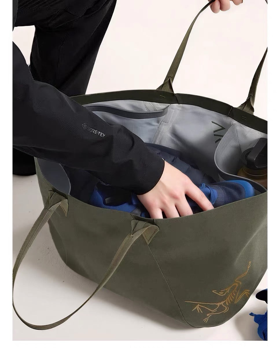 Arcteryx 防水tote bag