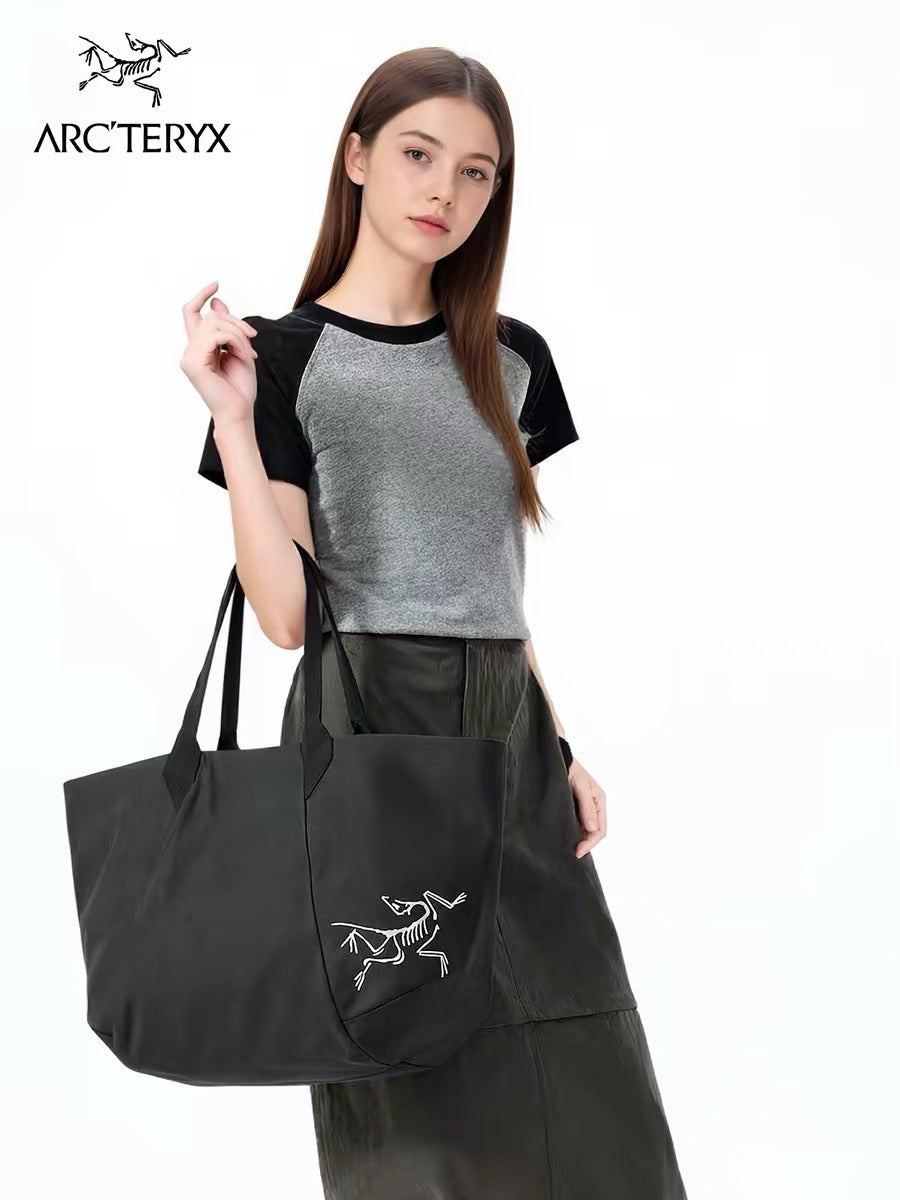 Arcteryx 防水tote bag
