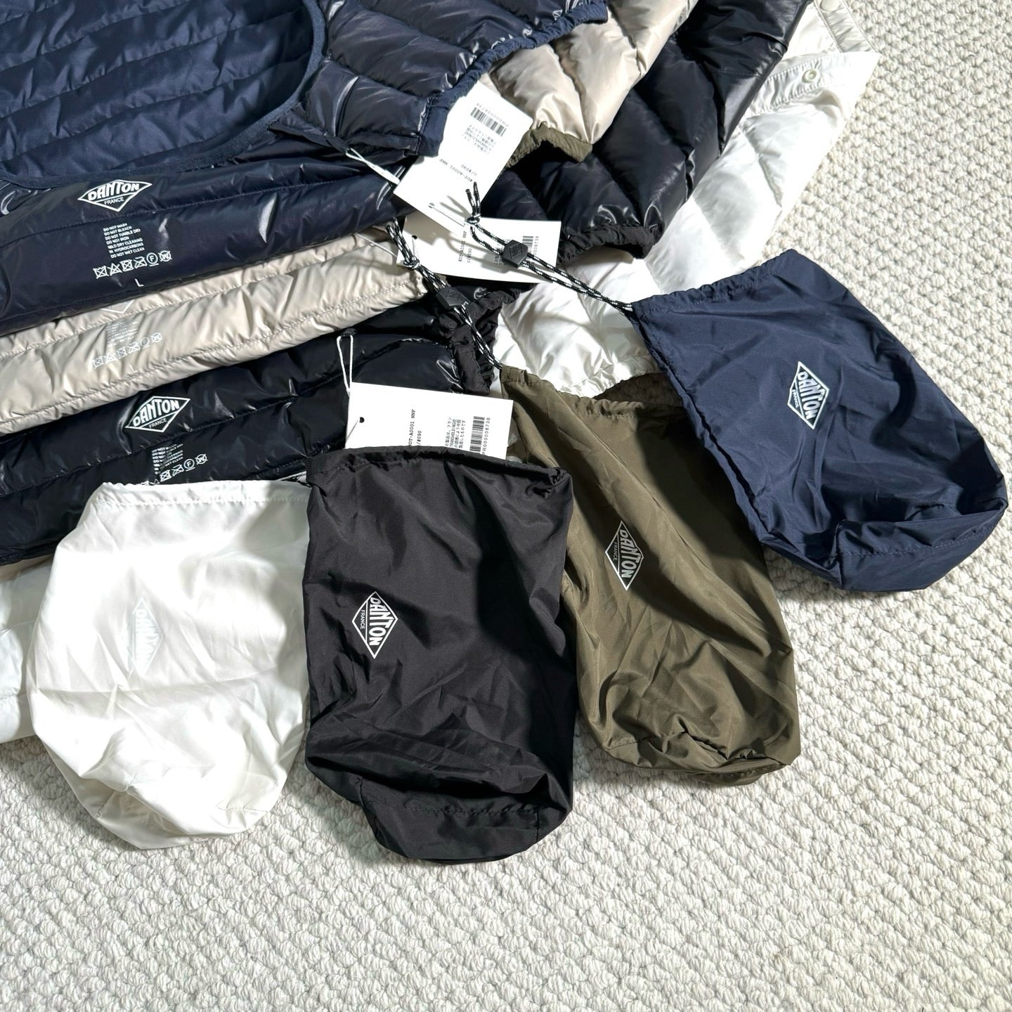 Danton 背心薄身羽絨