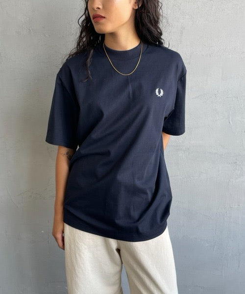 Fred perry logo tee