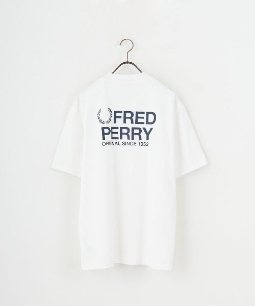 Fred perry logo tee