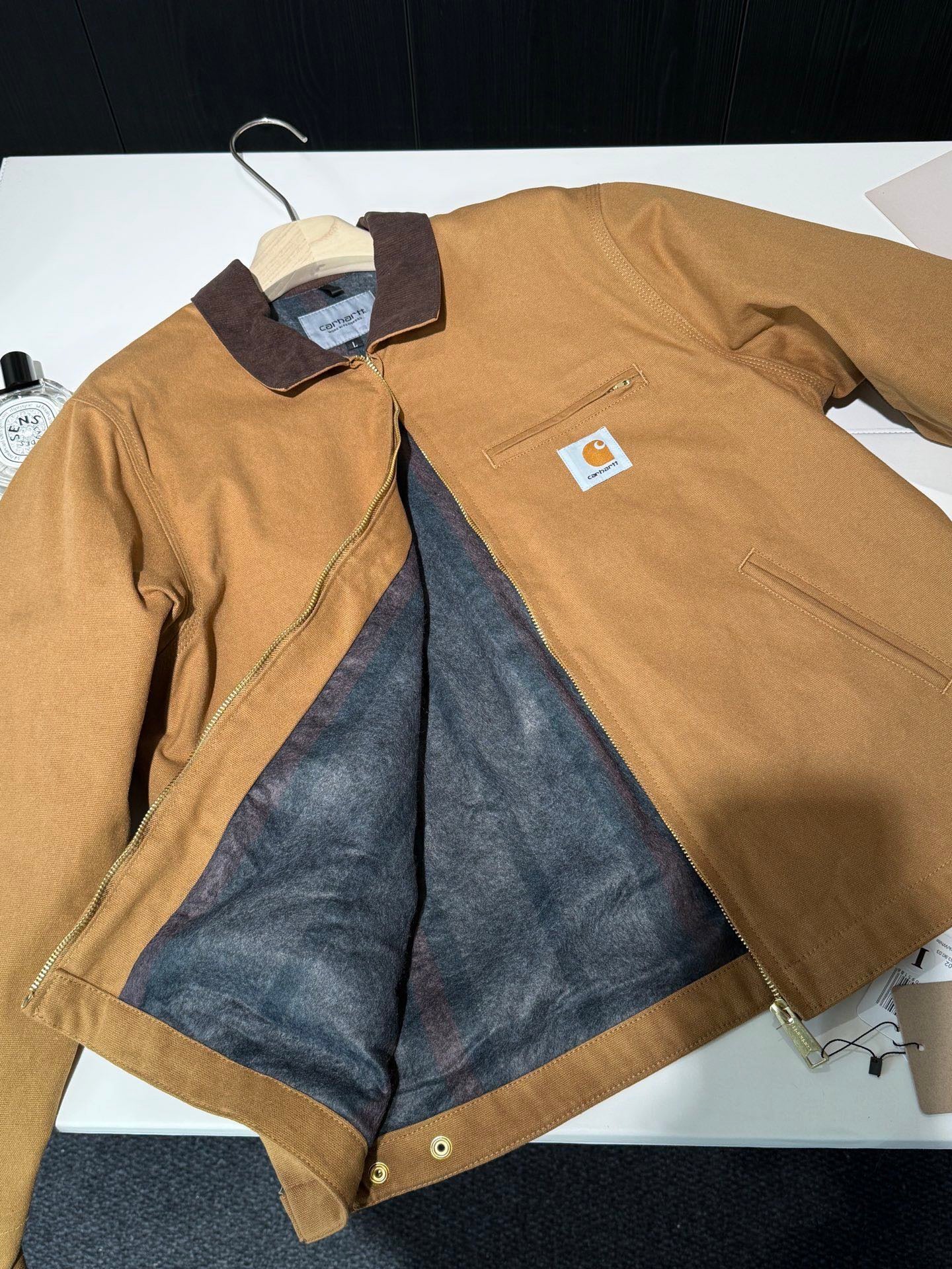 Carhartt 企領jacket