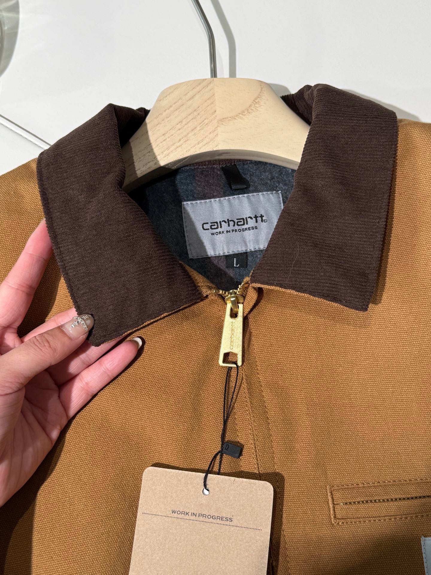 Carhartt 企領jacket