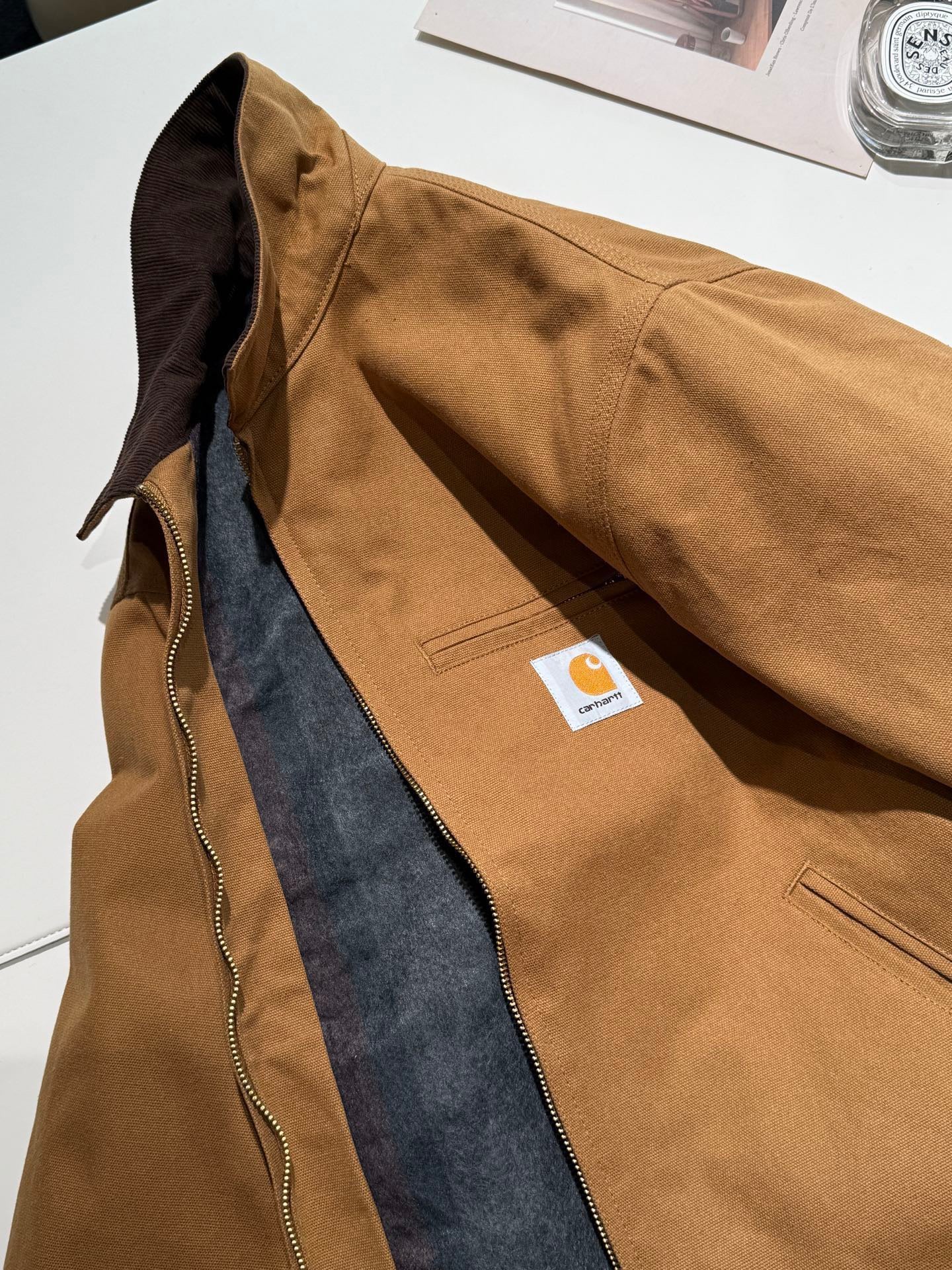 Carhartt 企領jacket