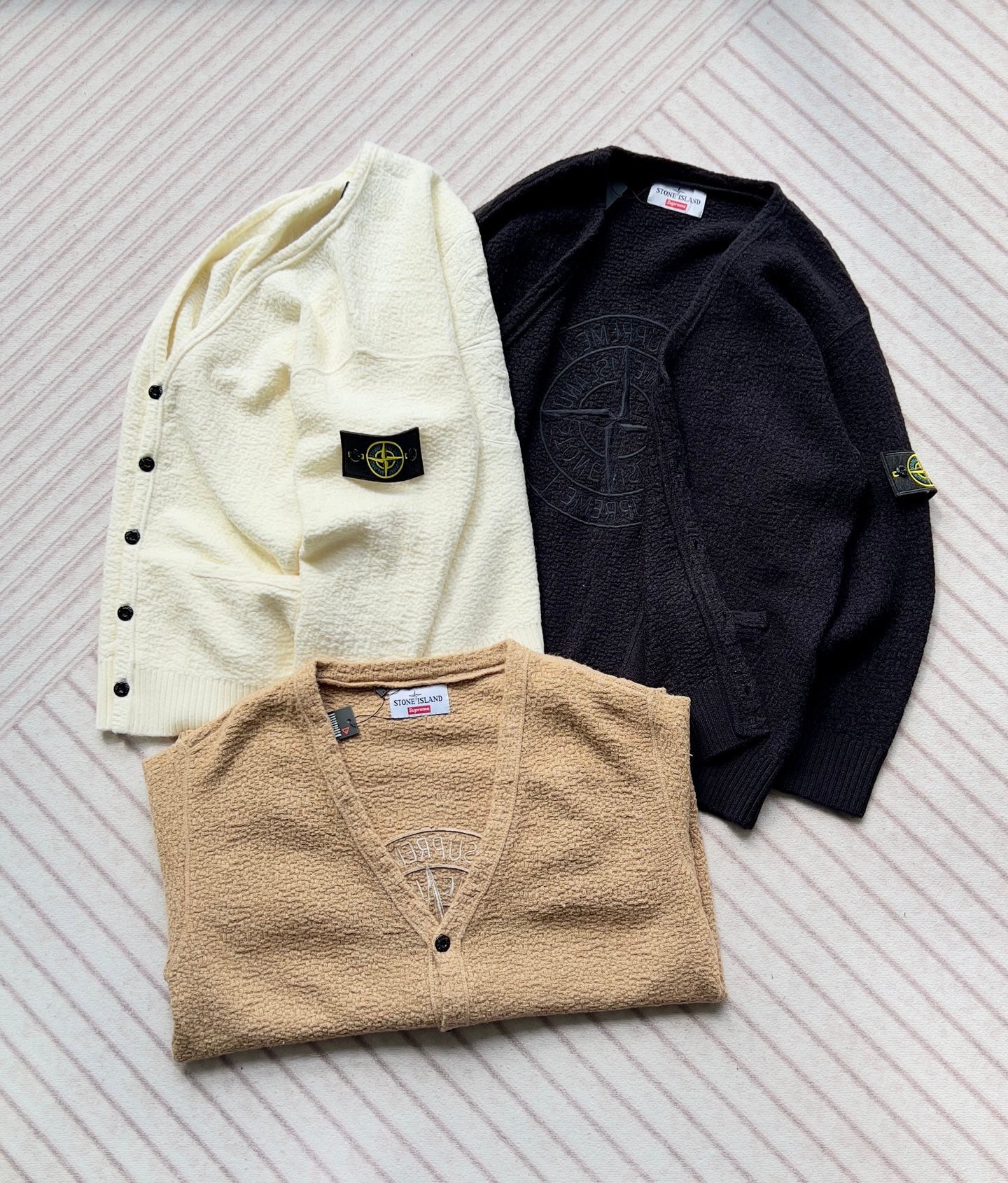 Supreme x stone Island 刺繡cardigan