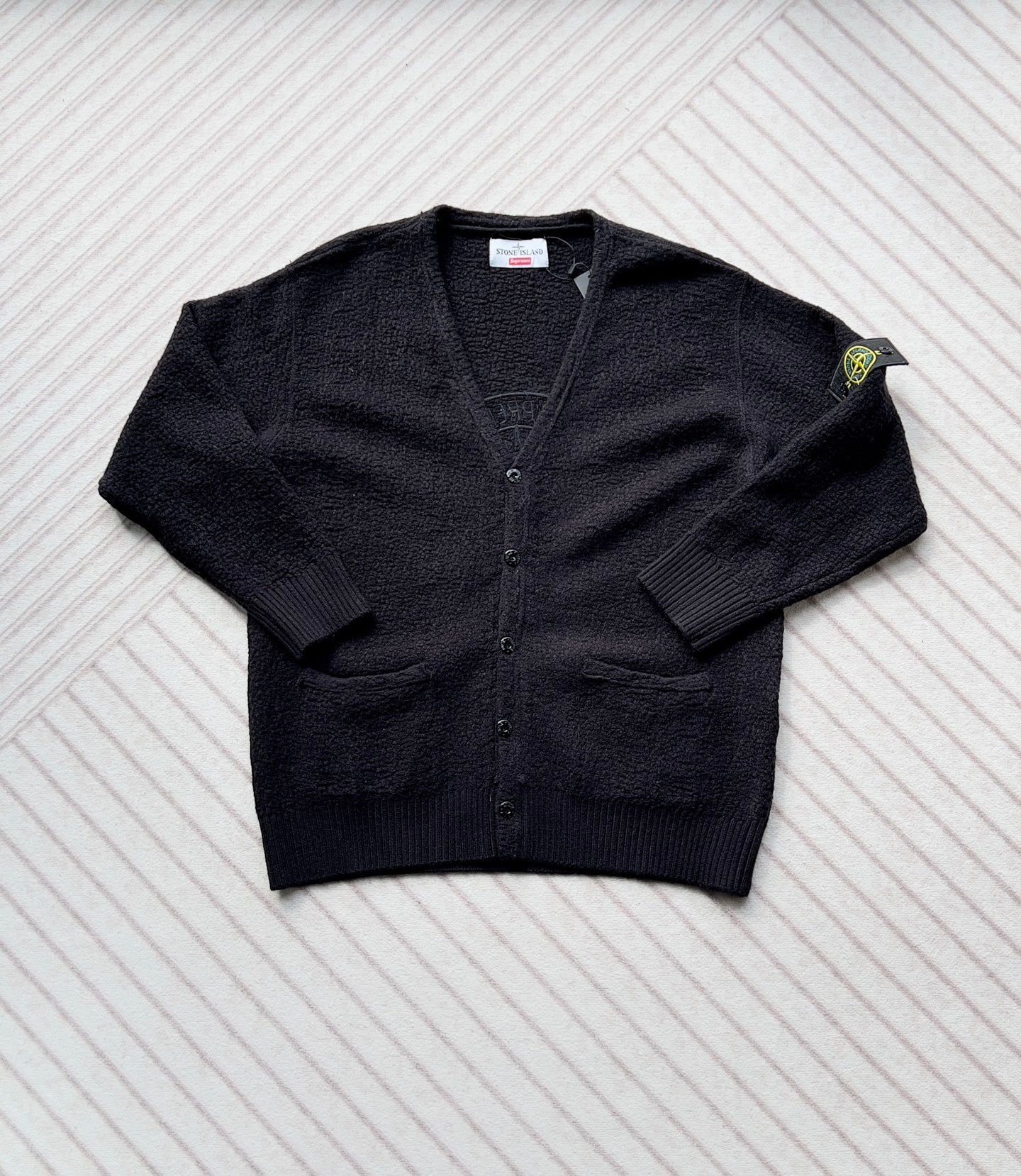 Supreme x stone Island 刺繡cardigan