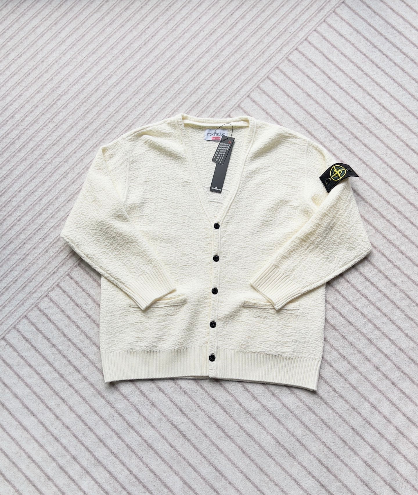 Supreme x stone Island 刺繡cardigan